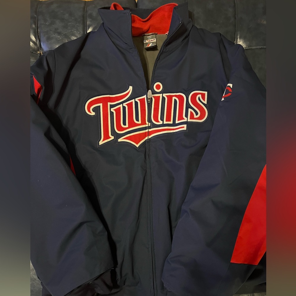 Authentic MLB Minnesota Twins Fleece Lined Jacket Logo Patch Majestic